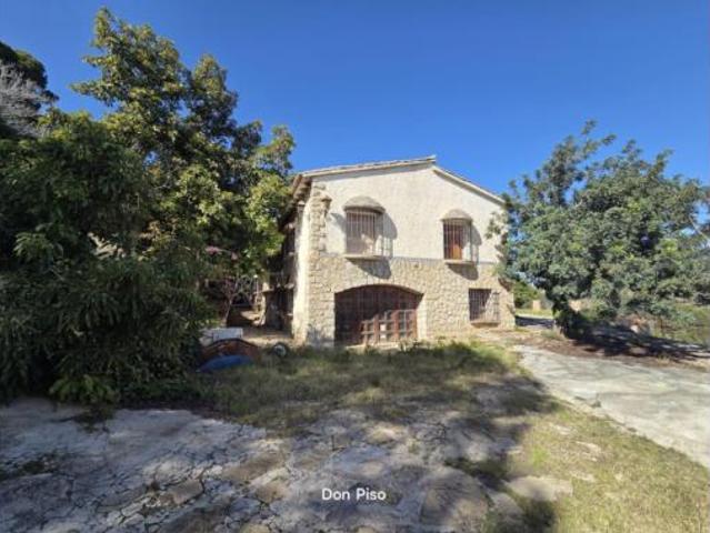 Casa Venta Oliva, Nucli Urbà