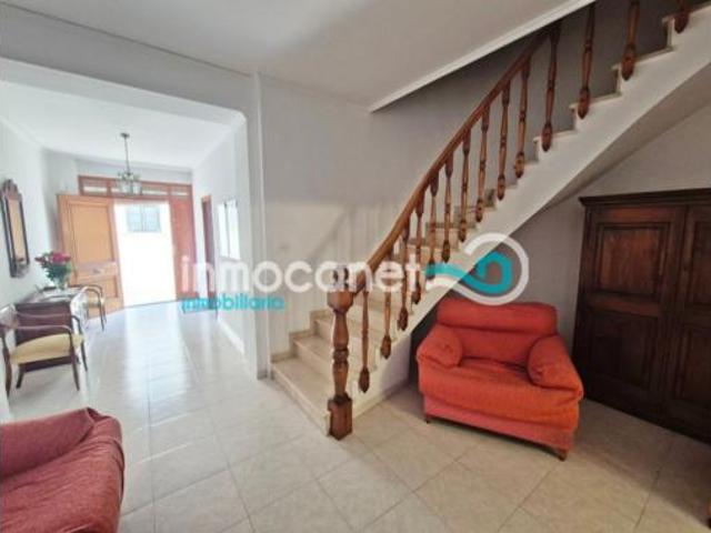 Casa Venta Oliva, Nucli Urbà