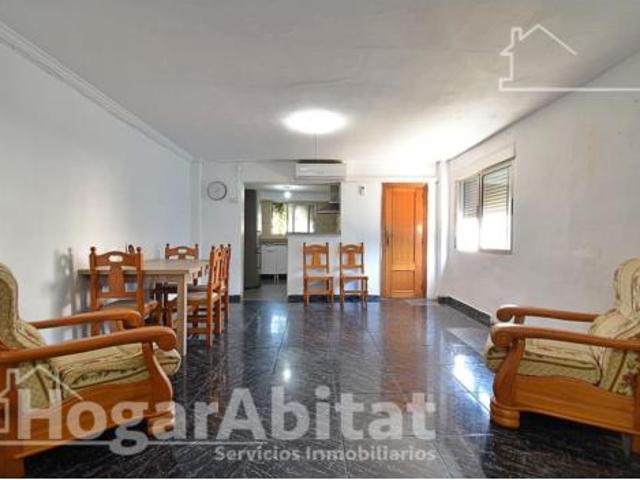 Casa Venta Oliva, Nucli Urbà
