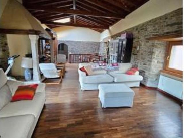 Casa Venta Abegondo, A Axilda