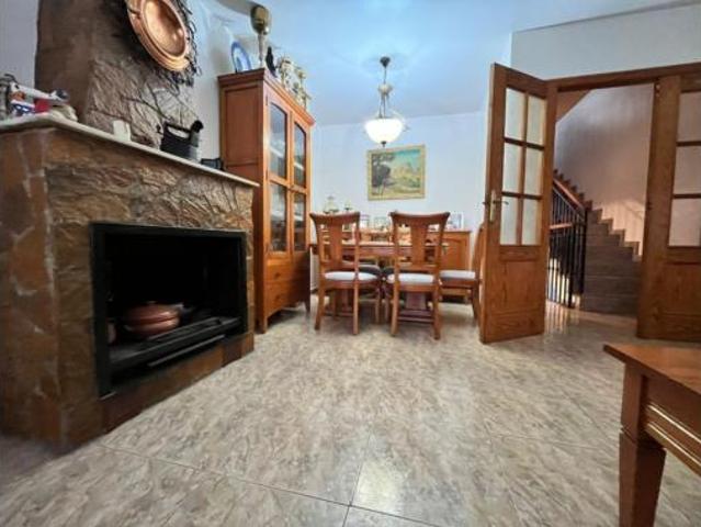 Casa Venta Águilas, Centro