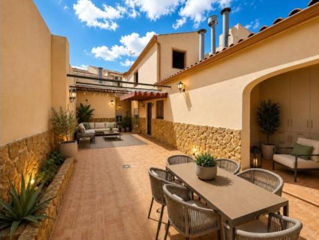Casa Venta Algueña, Algueña