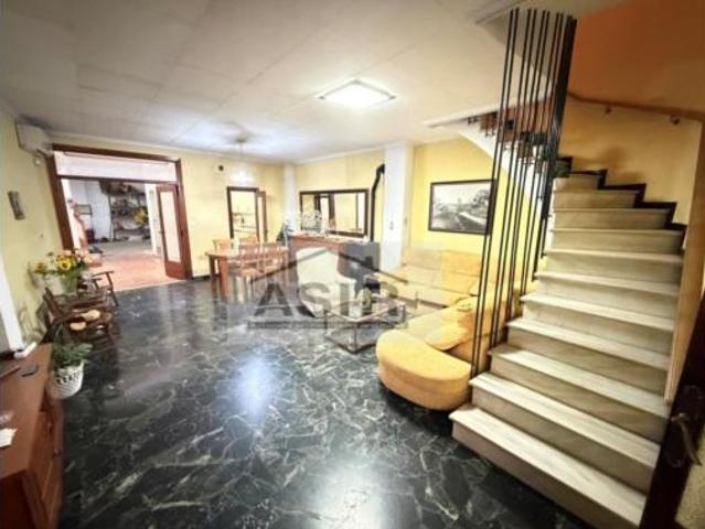 Casa Venta Alzira, Centre