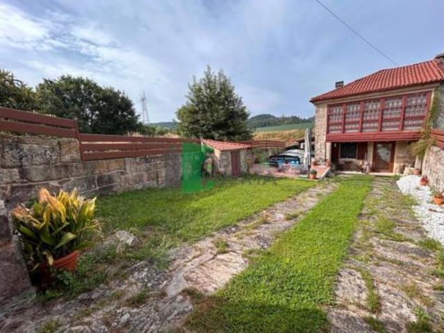 Casa Venta Amoeiro, Amoeiro