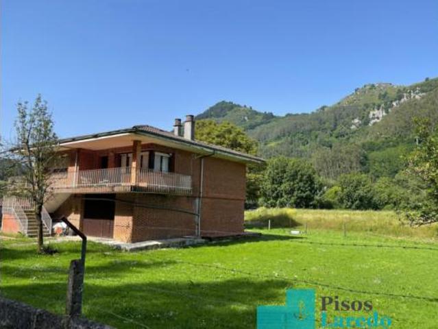 Casa Venta Ampuero, Ampuero