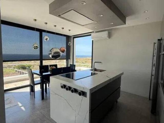 Casa Venta Arico, Abades