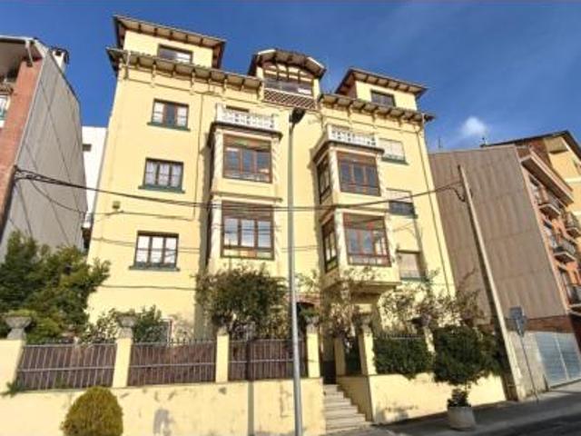 Casa Venta Berga, Berga
