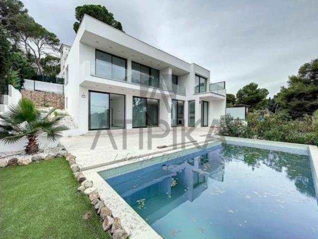 Casa Venta Calonge i Sant Antoni, Treumal