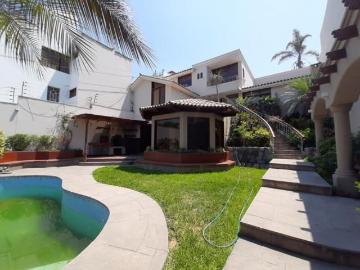 Casa Venta Calle Los Cipreses Urb. Valle Hermoso 460m2 Surco