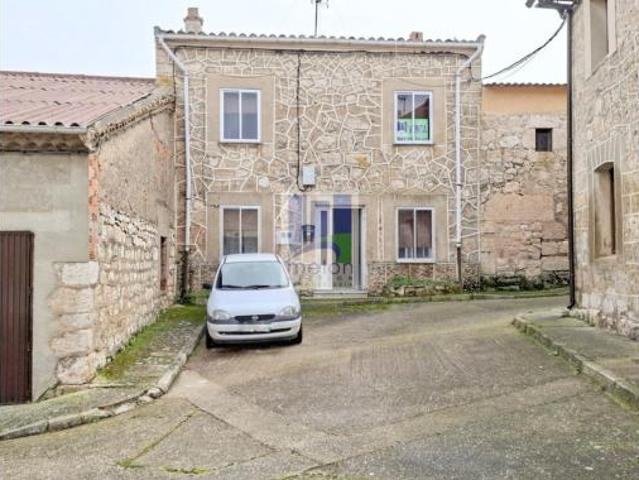 Casa Venta Cavia, Cavia