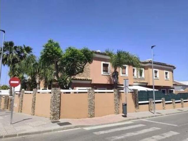 Casa Venta Chiclana de la Frontera, La Banda Campo de Fútbol