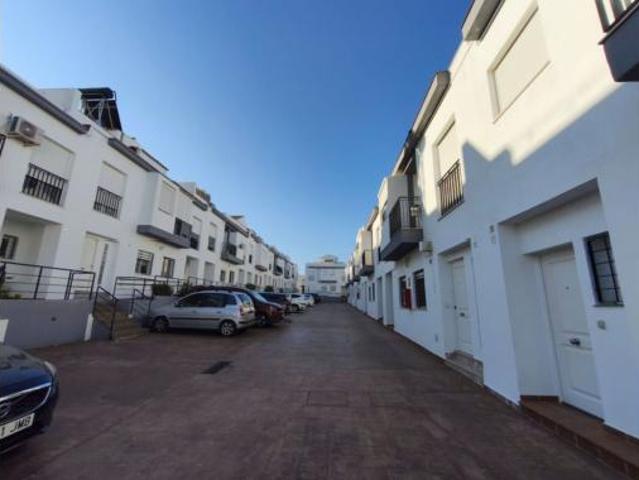 Casa Venta Chiclana de la Frontera, La Banda Campo de Fútbol