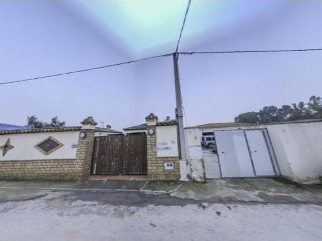 Casa Venta Chiclana de la Frontera, La Banda Campo de Fútbol