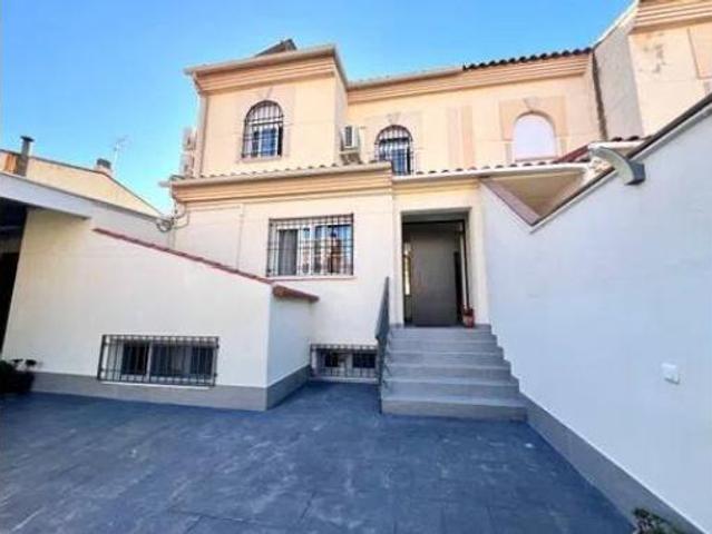 Casa Venta Ciudad Real Capital, Plaza de Toros La Guija Santa María Ciudad Jardín Los Rosales