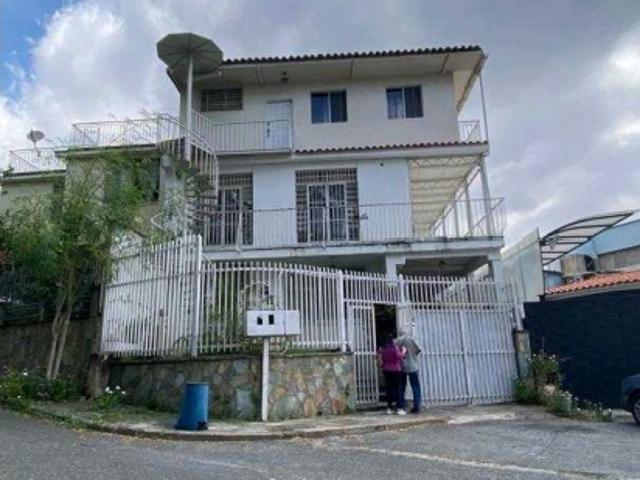 Casa Venta con Anexo Urb. Horizonte, El Marqués