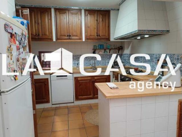 Casa Venta Dos Hermanas, Centro Doña Mercedes