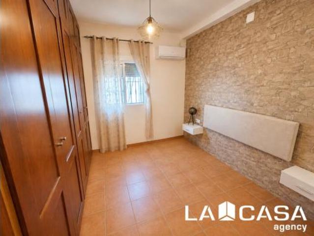 Casa Venta Dos Hermanas, Centro Doña Mercedes