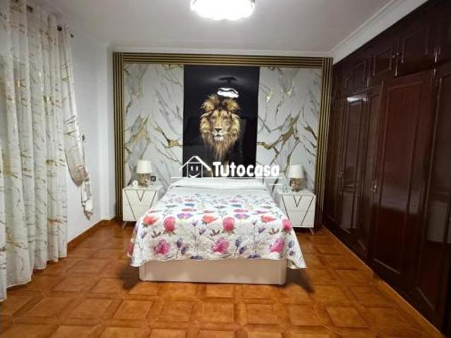 Casa Venta Dos Hermanas, Centro Doña Mercedes