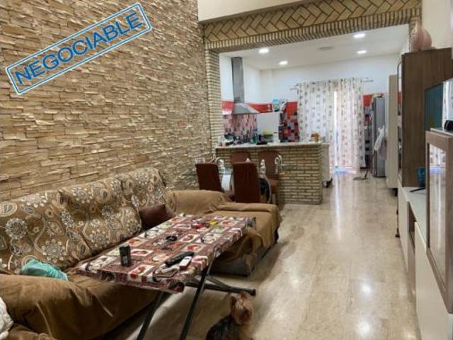 Casa Venta Dos Hermanas, Centro Doña Mercedes
