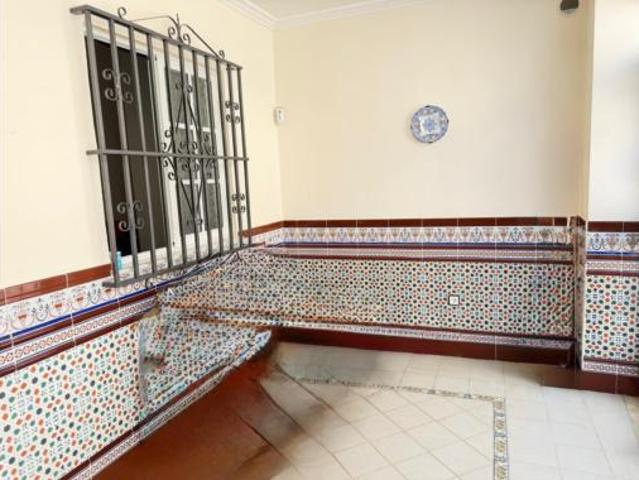Casa Venta Dos Hermanas, Centro Doña Mercedes