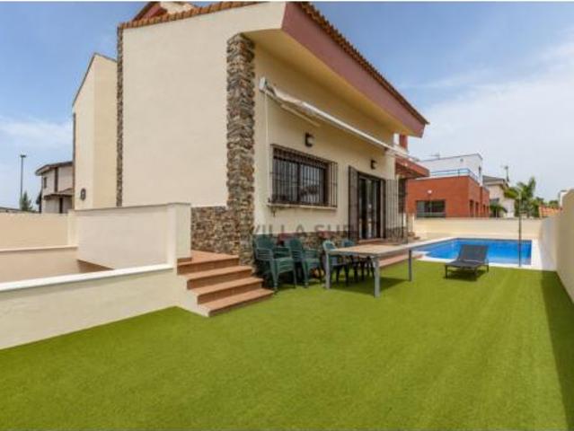 Casa Venta Dos Hermanas, Entrenúcleos