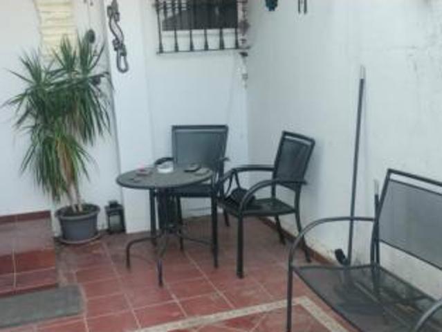 Casa Venta Dos Hermanas, Entrenúcleos