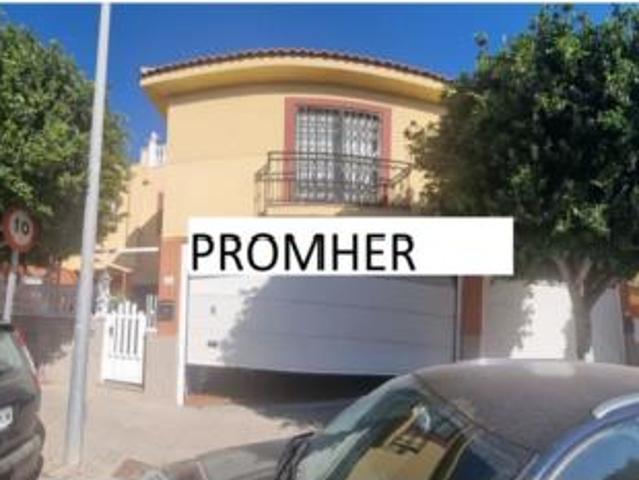 Casa Venta El Ejido, Centro