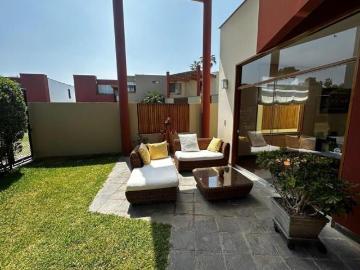 CASA VENTA ENCANTADA DE VILLA CHORRILLOS, TERRAZA, JARDÍN, FRENTE A PARQUE