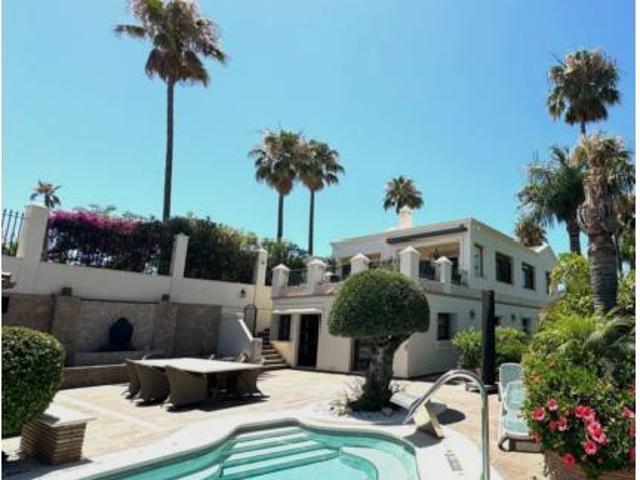Chalet Venta Estepona, Selwo