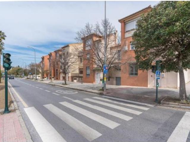 Casa Venta Granada Capital, Los Periodistas Parque Almunia Albayda