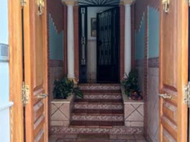 Casa Venta Lucena, Lucena
