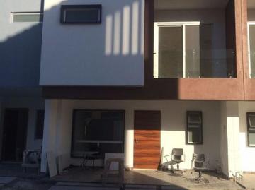 Casa Venta Luna Bosque Pin9 1,936,815 Armcru8 RMV1