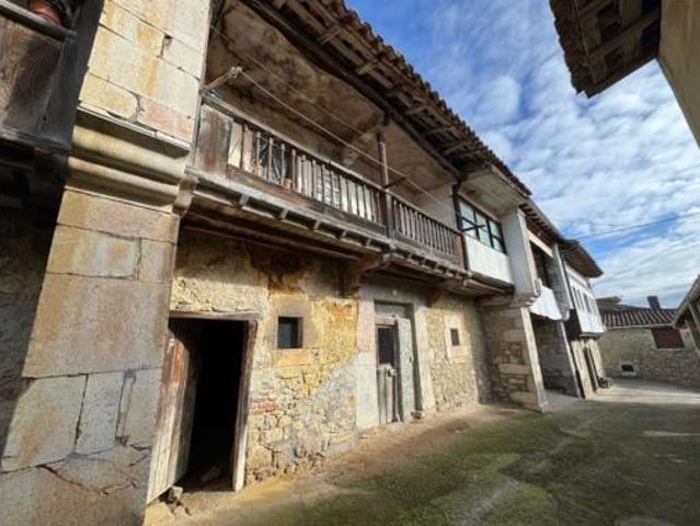 Casa adosada Venta Llanes, Pendueles