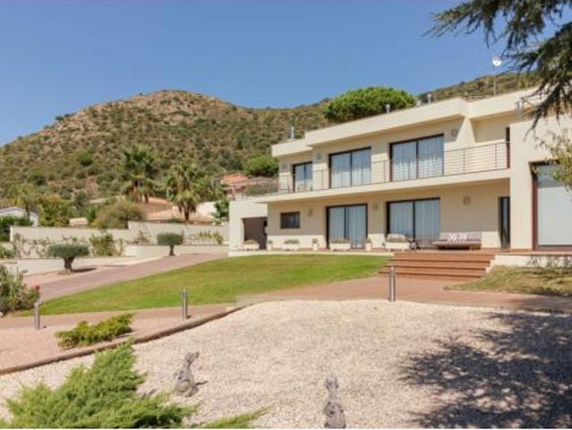 Casa Venta Pau, Pau