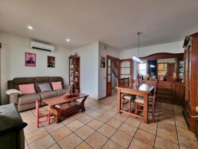 Casa Venta Rubí, Ca n'Oriol