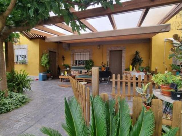 Casa Venta Reus, Llevant