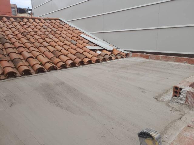Casa venta Sabadell, planta baja con patio reformada. Muy Proxi. Avd. Matadepera