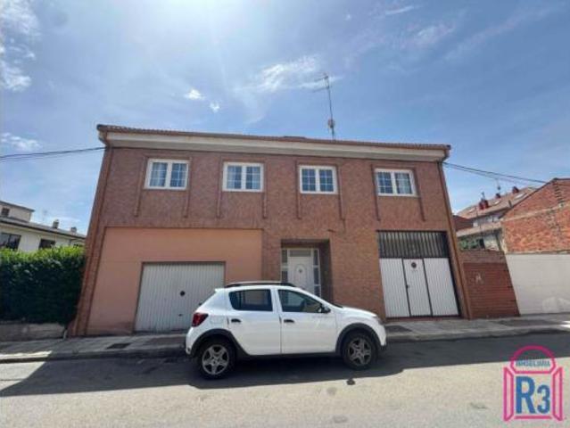 Casa Venta San Andrés del Rabanedo, Trobajo del Camino