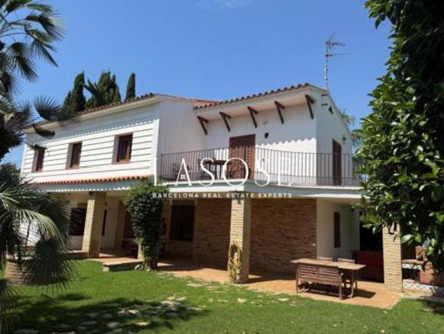 Casa Venta Sitges, Can Girona Terramar Vinyet