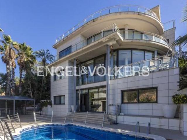 Casa Venta Sitges, Les Botigues de Sitges