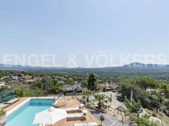 Casa Venta Tordera, Urbanitzacions Niàgara Parc Àgora Parc Roca Rossa