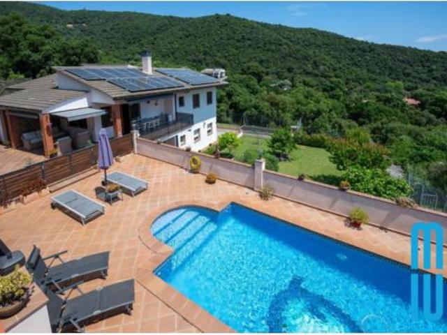 Casa Venta Tordera, Urbanitzacions Niàgara Parc Àgora Parc Roca Rossa