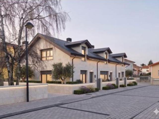 Casa Venta Torrelavega, Tanos