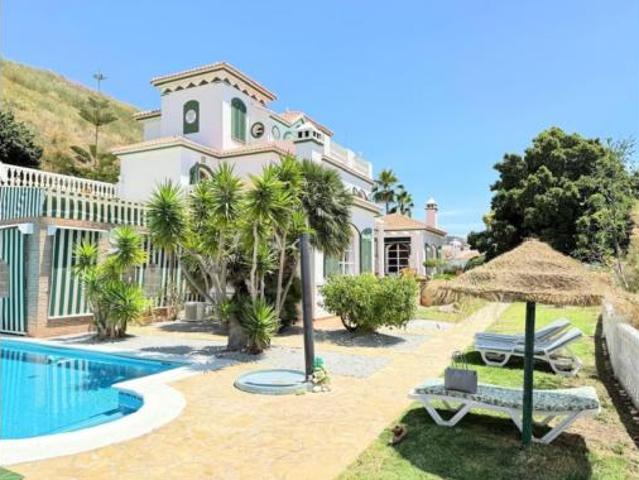 Casa Venta Torrox, Urbanización Santa Rosa Generación del 27