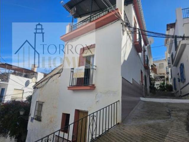 Casa Venta Torrox, Núcleo