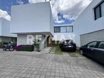 CASA VENTA VALLE DE JURIQUILLA EL DESTINO