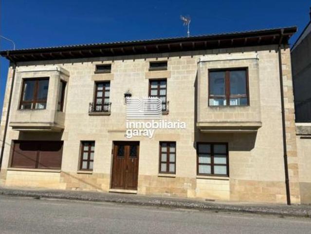Casa Venta Villarcayo de Merindad de Castilla La Vieja, Campo