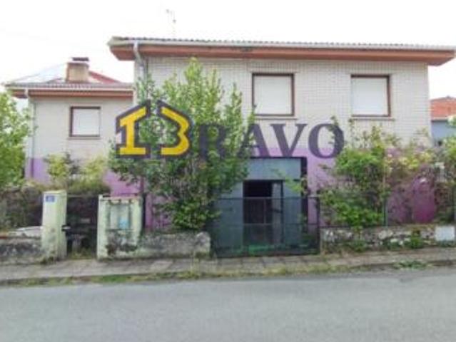 Casa Venta Villarcayo de Merindad de Castilla La Vieja, Casillas