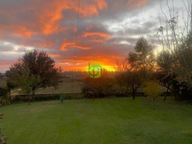 Casa Venta Villaturiel, Toldanos