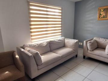 CASA VENTA ZAPOPAN NORTE A 5 MINUTOS WALMART CALANDRIAS
